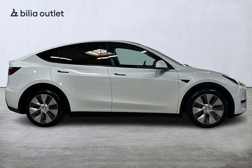 Bild 5 av Tesla Model Y Standard Range RWD 299hk Panorama Navi Backkamera MOMS