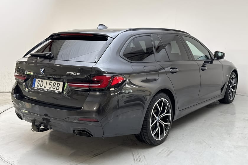 Bild 3 av BMW 530e xDrive Touring 530 12kWh LCI (292hk) M Sport H/K