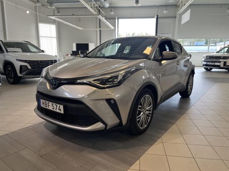 Toyota C-HR Hybrid Executive Drag