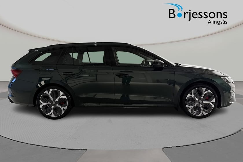 Bild 2 av Škoda Octavia Kombi RS 2,0 TSI 265 HK 7 VXL DSG