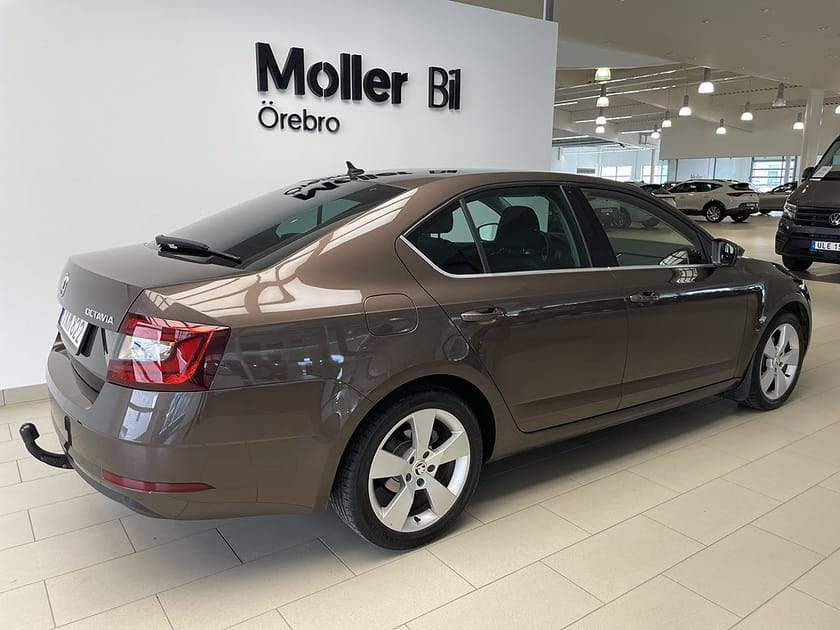 Bild 4 av Škoda Octavia Skoda 1,0 TSi 115 Hk Drag