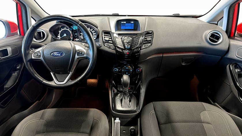 Bild 4 av Ford Fiesta 1.0 EcoBoost 100hk *SOMMARKAMPANJ* Titanium P-Sensor Bluetooth
