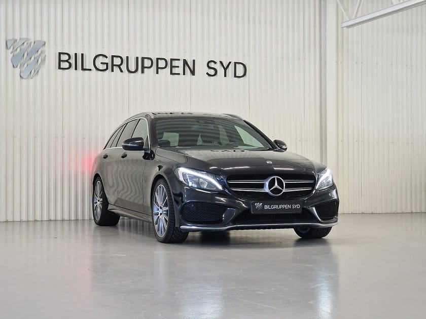 Bild 4 av Mercedes-Benz C 200 T 9G-Tronic AMG|Panorama|Burmester|Dragkrok|