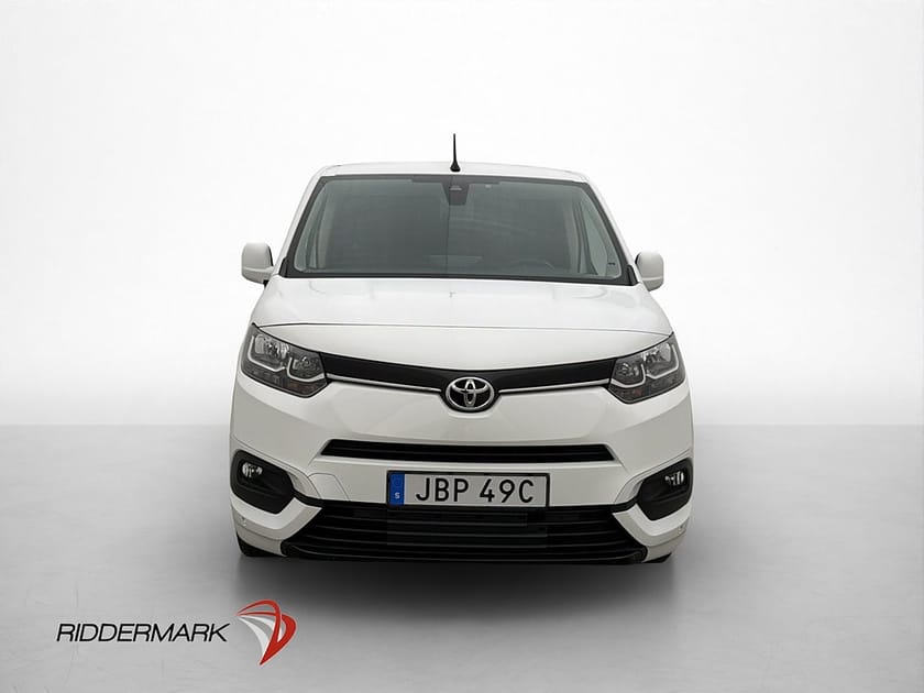 Bild 5 av Toyota ProAce City proace-city 1.5 130hk Värmare 3-Sits B-Kamera CARPLAY