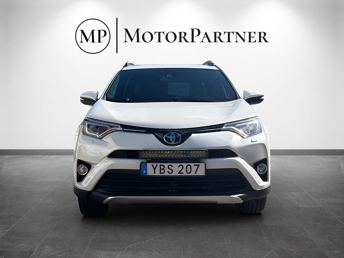 Toyota RAV4 Hybrid, bild 2 av 17