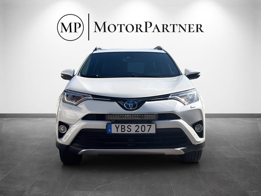 Bild 2 av Toyota RAV4 Hybrid 2.5 Dual VVT-i AWD Active Plus Navi Kamera Drag