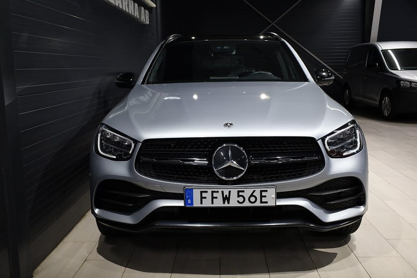 Bild 2 av Mercedes-Benz GLC 220 d 4MATIC 4M AMG Night Plus Panorama/360°/Värmare/SoV-hjul
