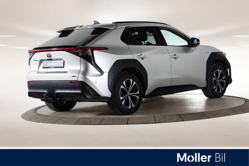 Bilde 5 av Toyota bZ4X AWD Executive
