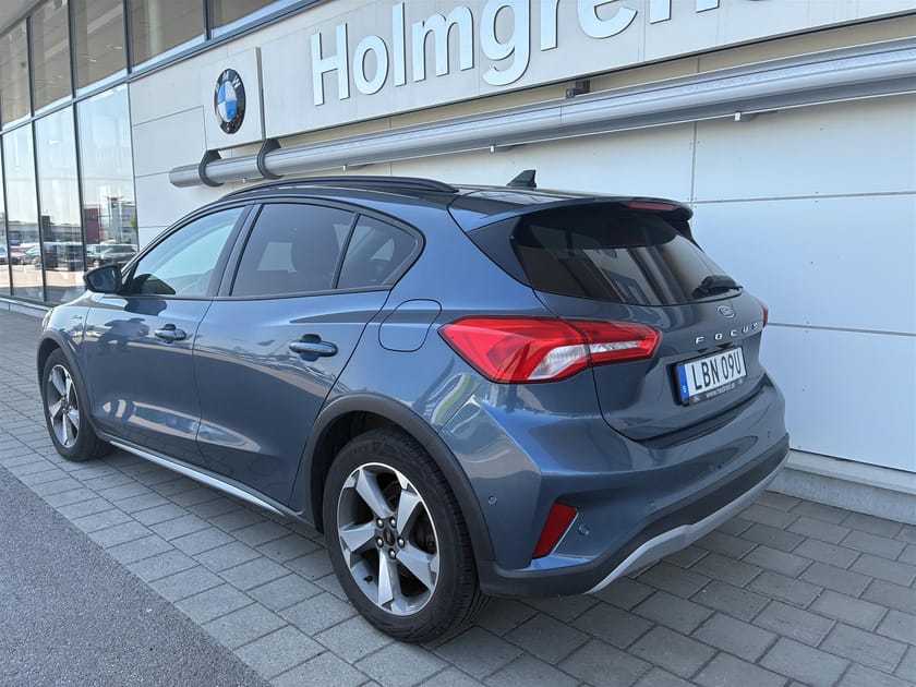 Bild 3 av Ford Focus Active 5d EcoBoost Manuell 125hk
