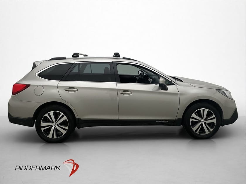 Bild 4 av Subaru Outback 2.5 4WD Summit Taklucka H/K Drag Takräcke