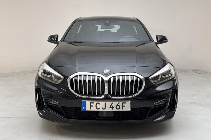 Bild 5 av BMW 118i 136hk Steptronic M-Sport GPS HiFi Cockpit