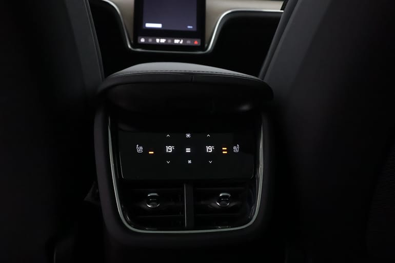 Bild 12 av bilen