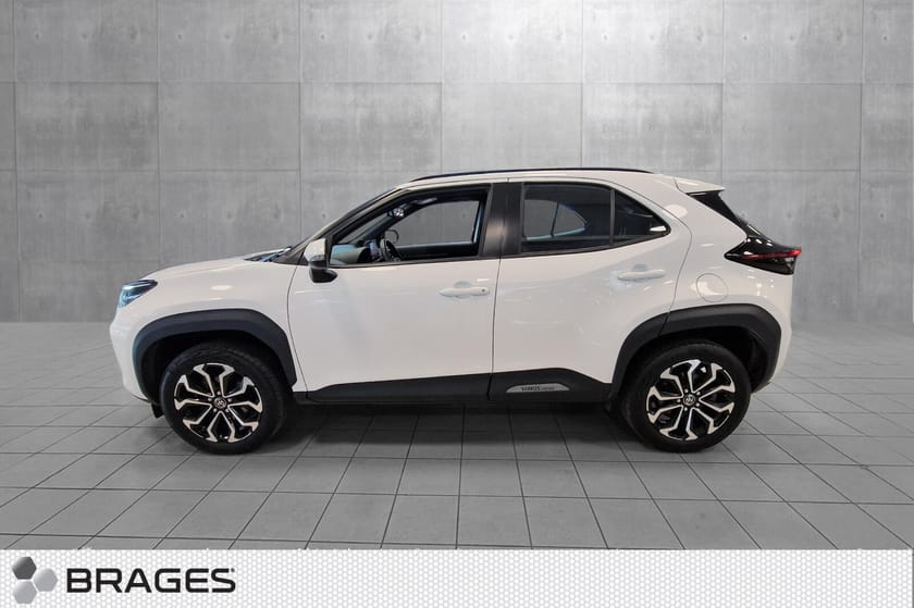 Bilde 2 av Toyota Yaris Cross Hybrid AWD-i 1,5 Active Tech