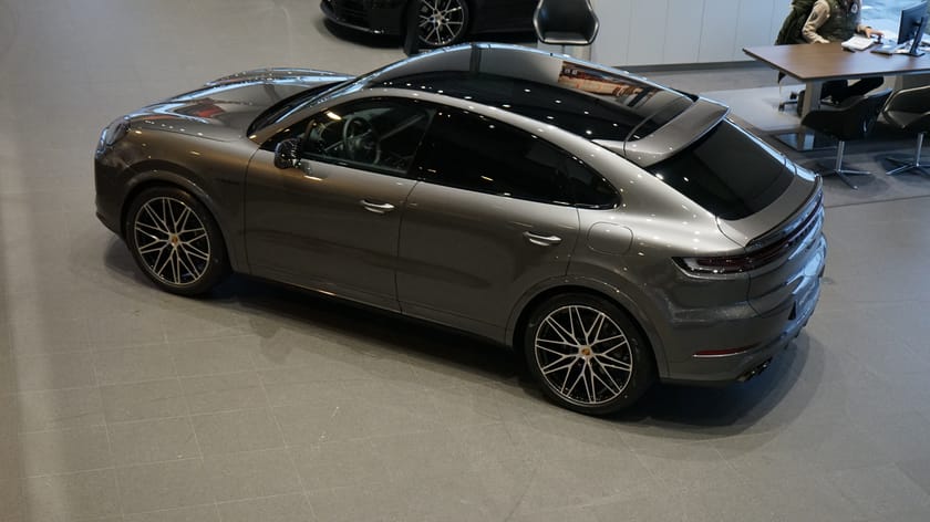 Bild 3 av Porsche Cayenne Coupé E-Hybrid Black Edition, Ränta 2,95%
