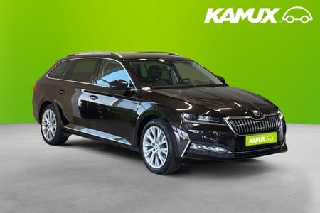 Škoda Superb iV Kombi Plug-in Hybrid Combi 1.4 TSI DSG  218 hk L&K Drag Skinn Värmare Nyservad