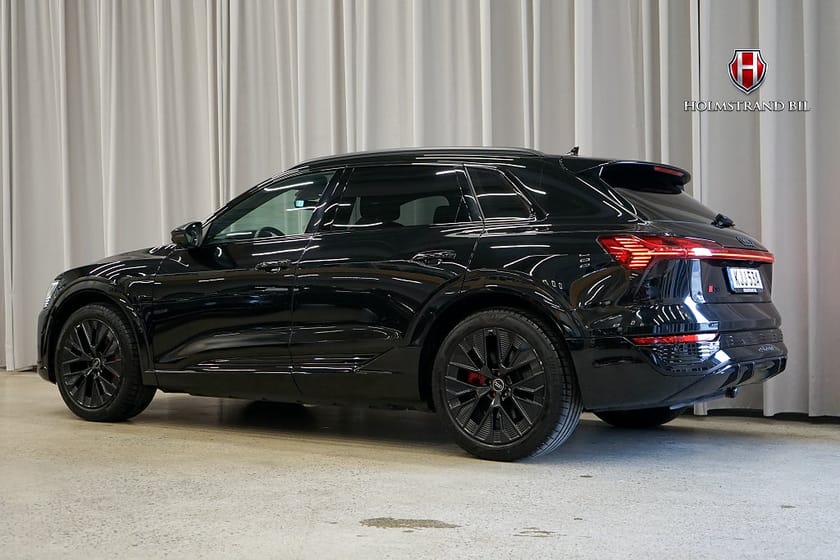 Bild 5 av Audi Q8 50 e-tron quattro q8-e-tron S Line Selection SE SPEC Pano Drag