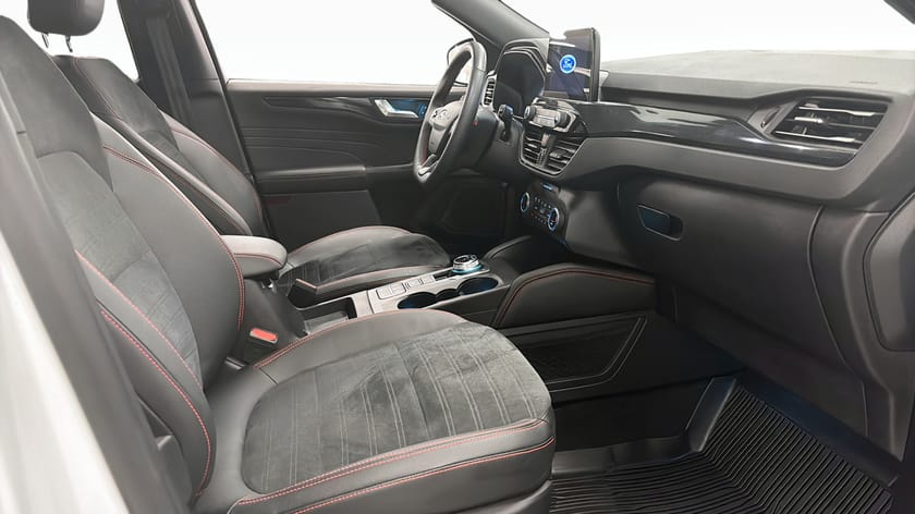 Bild 3 av Ford Kuga Plug-In Hybrid ST-LINE X X | |