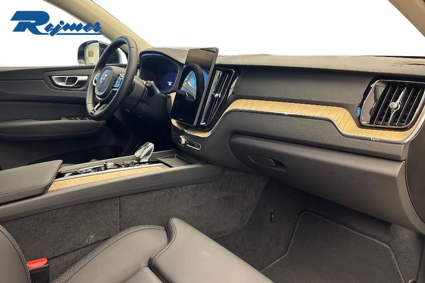 Bild 5 av Volvo XC60 T6 Plus Dark Nordic Edition