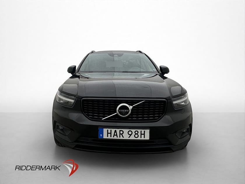 Bild 2 av Volvo XC40 D4 AWD R-Design VOC Pano H/K 360° D-Värmare Navi