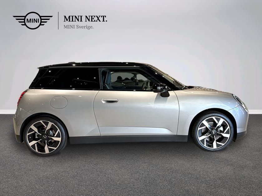 Bild 2 av MINI Cooper E Classic Trim, Paket L
