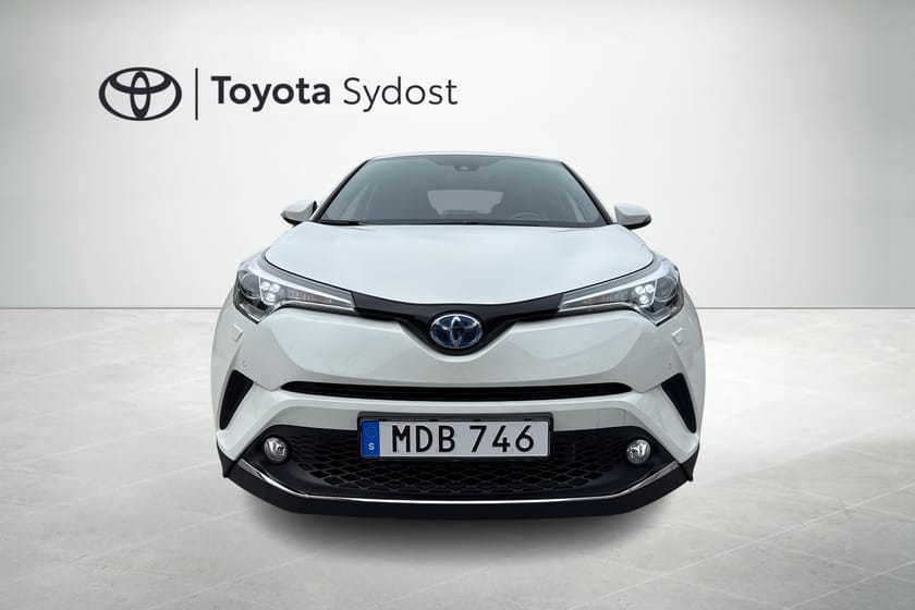 Bild 3 av Toyota C-HR Hybrid 1,8 Executive JBL (dragkrok)