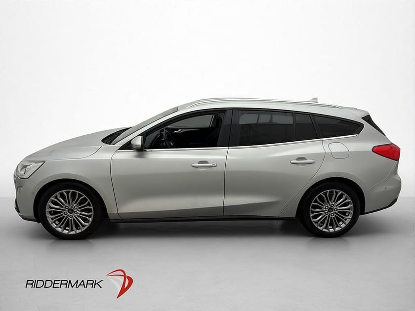 Bild 4 av Ford Focus Kombi 1.0 EcoBoost 125hk Titanium Kamera Bluetooth