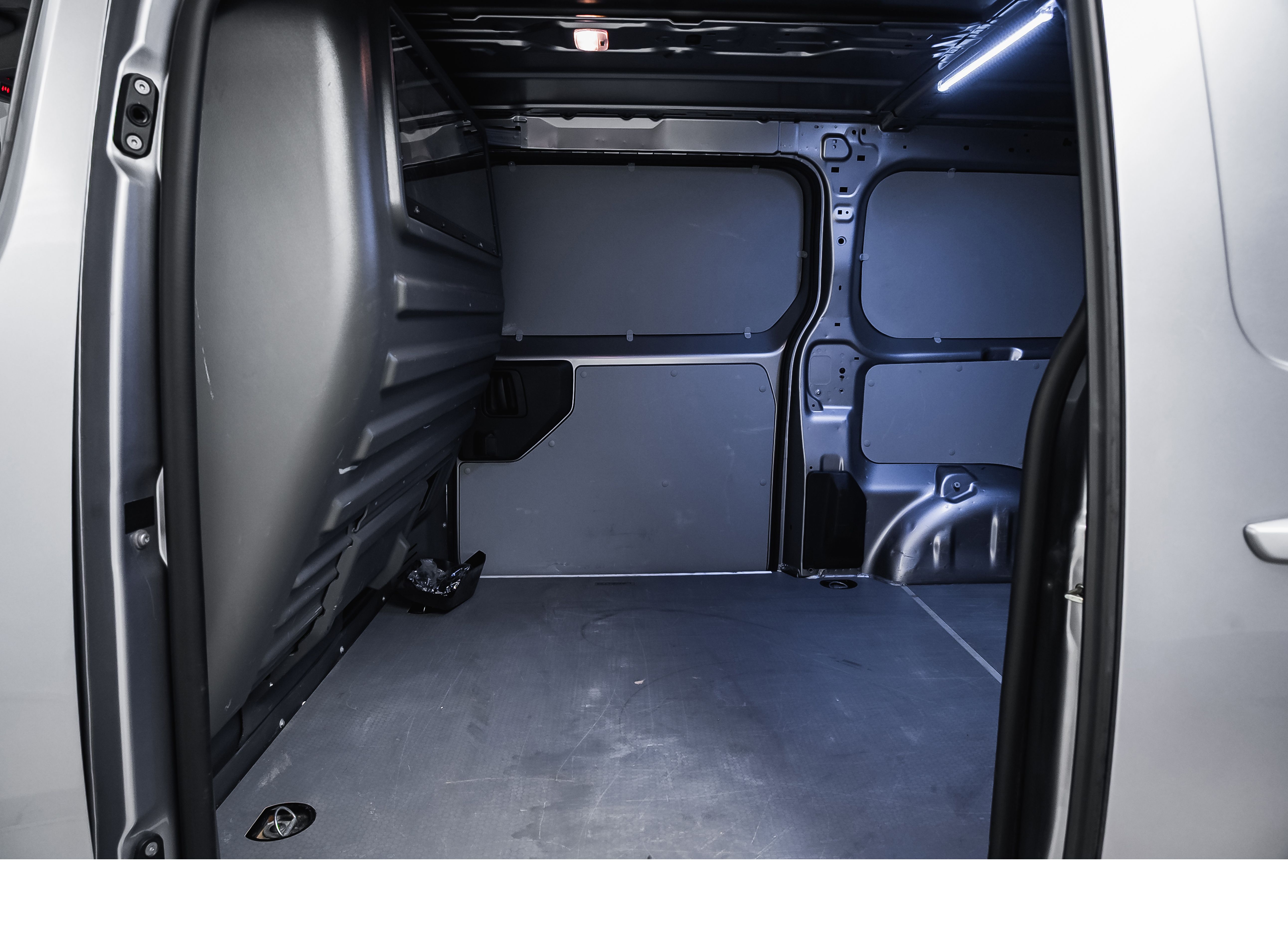 Citroën ë-Jumpy 75, 136ps, 2021