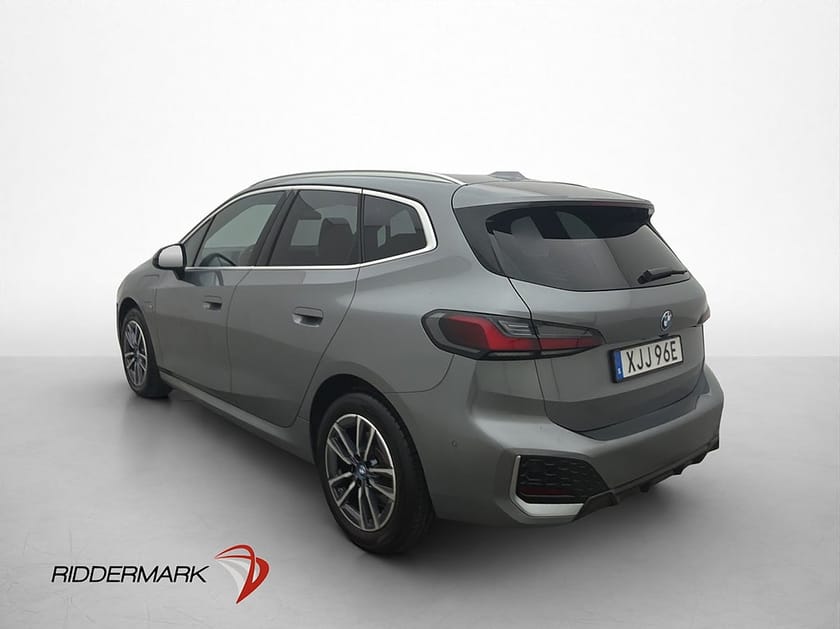 Bild 5 av BMW 225e xDrive Active Tourer M Sport Kamera CarPlay MOMS