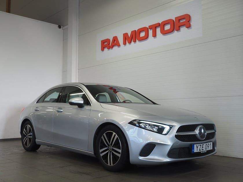 Bild 3 av Mercedes-Benz A 180 Sedan
