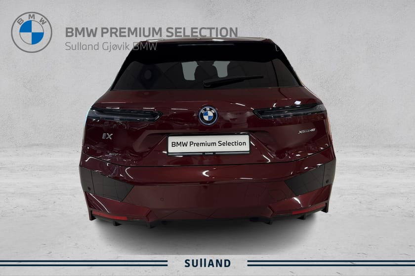 Bilde 3 av BMW iX xDrive40 40 | Fully Charged | Sportspakke | Velholdt | BSI