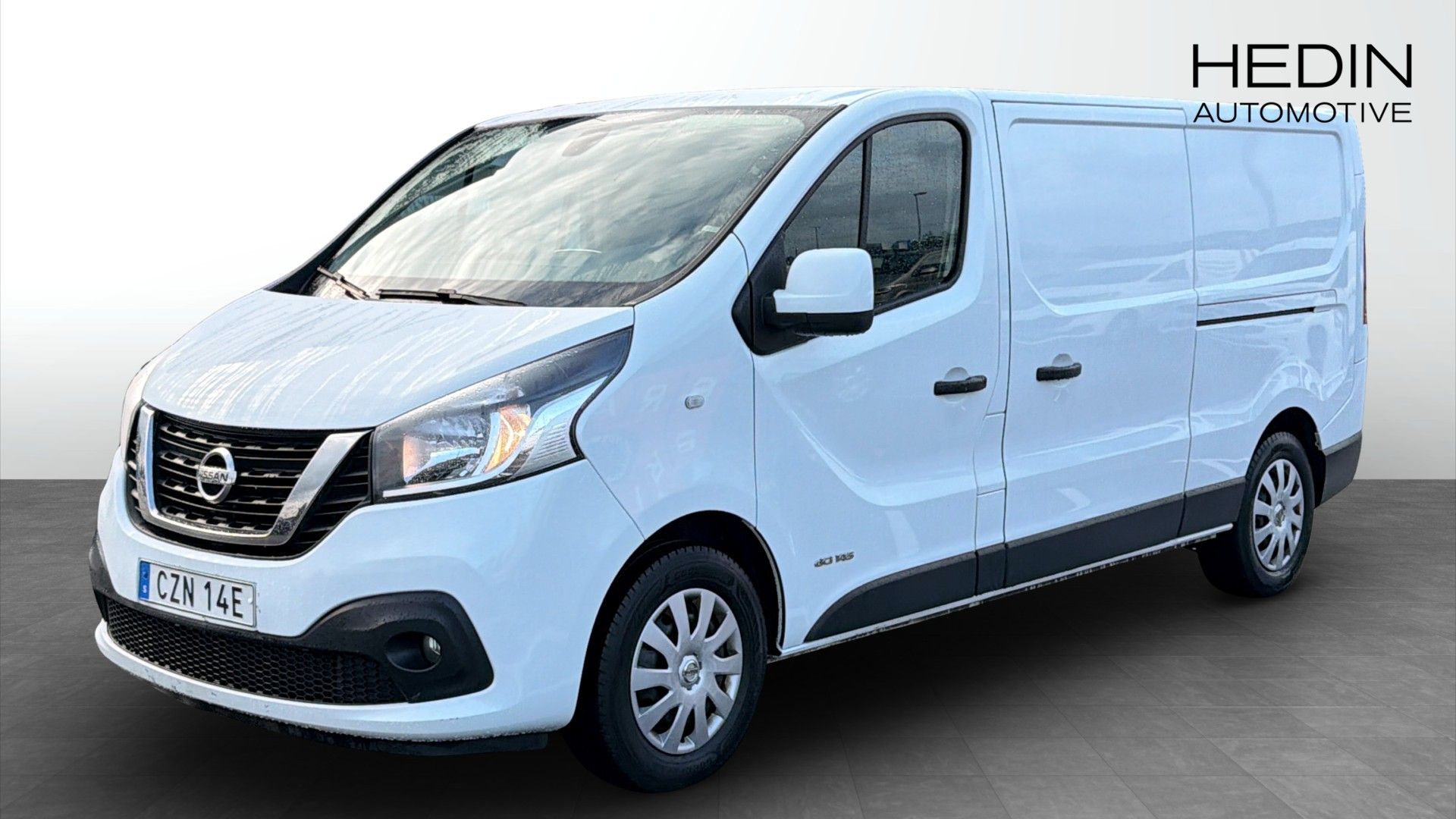 Nissan NV300