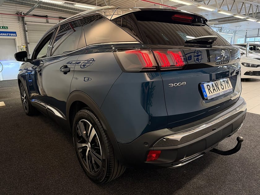 Bild 4 av Peugeot 3008 1.2 PT 130hk GT | El-baklucka | Drag | Vhjul | Nyservad