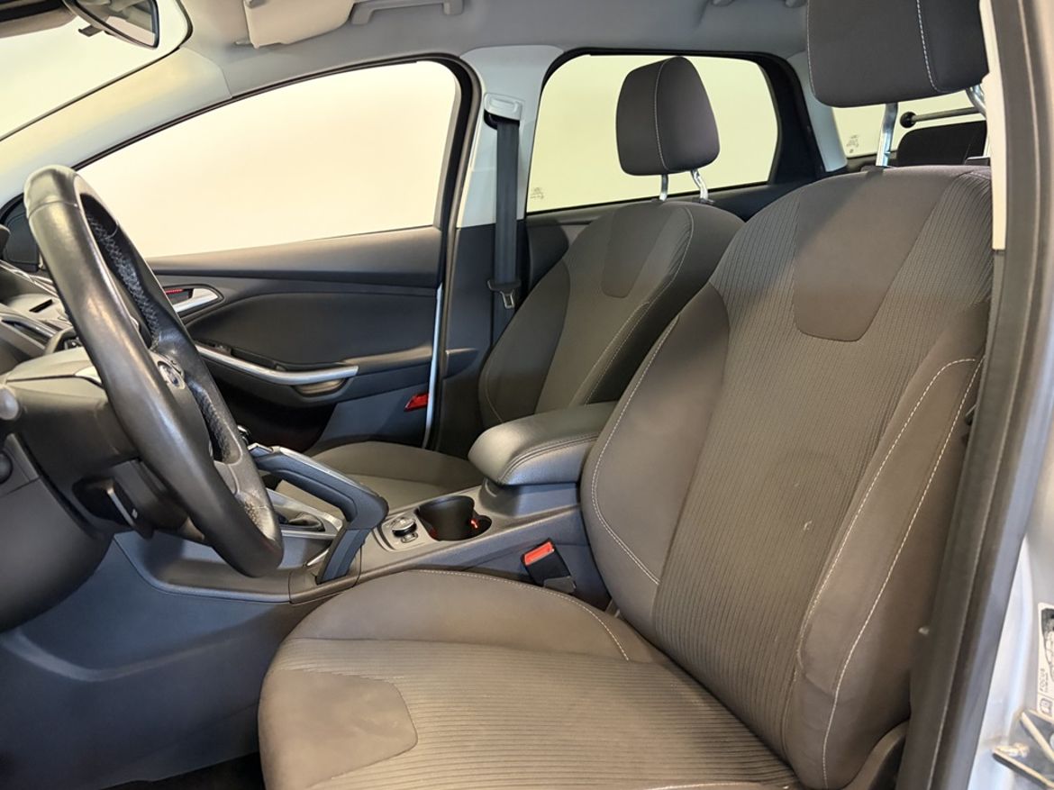 Ford Ford Focus Kombi — bild 9