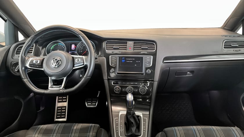 Bild 4 av Volkswagen Golf GTE 1 Års Garanti