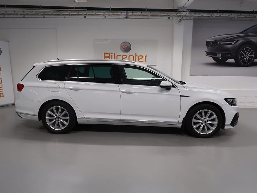 Bild 5 av Volkswagen Passat Sportscombi GTE 1.4 TSI V-Däck ingår Skinn-Drag-Kamera-Värmare-Navi