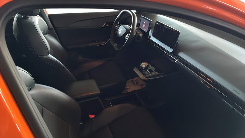Bild 3 av MG 4 Electric Long Range LUXURY 64 KWH