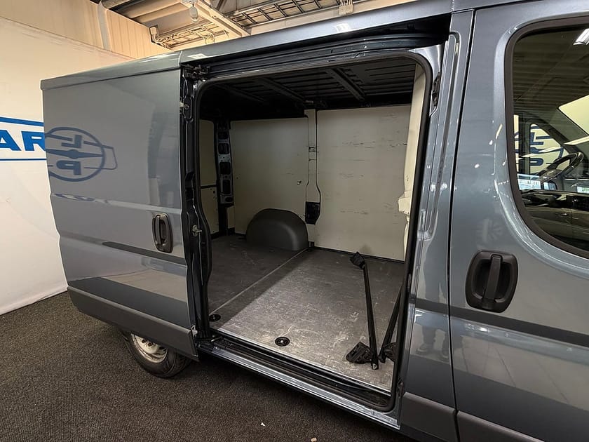 Bild 3 av Fiat Ducato Van 30 2.3 Multijet 130hk | Vhjul | Drag | Backkamera