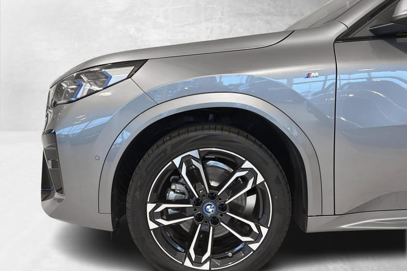 Bilde 5 av BMW iX2 xDrive30 M-Sport fully Adcruise krok elsete HUD