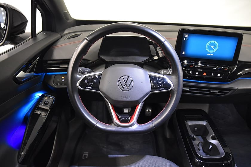 Bild 2 av Volkswagen ID.4 GTX Värmare Adaptivf Rattv Navi Moms Dragkrok