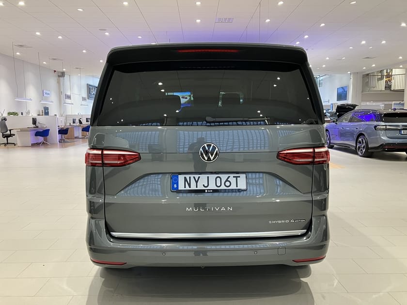 Bild 4 av Volkswagen Multivan eHybrid 4M Style 4Motion DSG 7-sits kort