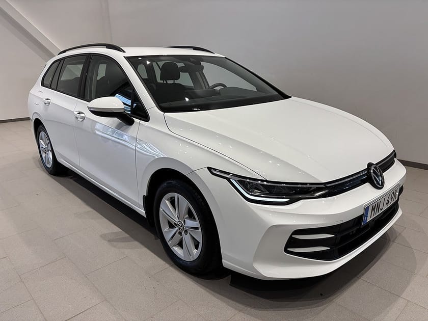 Bild 1 av Volkswagen Golf Sportscombi 1.5 ETSI Drag Backkamera