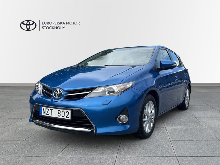 Bild 1 av Toyota Auris 1.6 5D ACTIVE - V-HJUL/DRAG/NYSERVAD