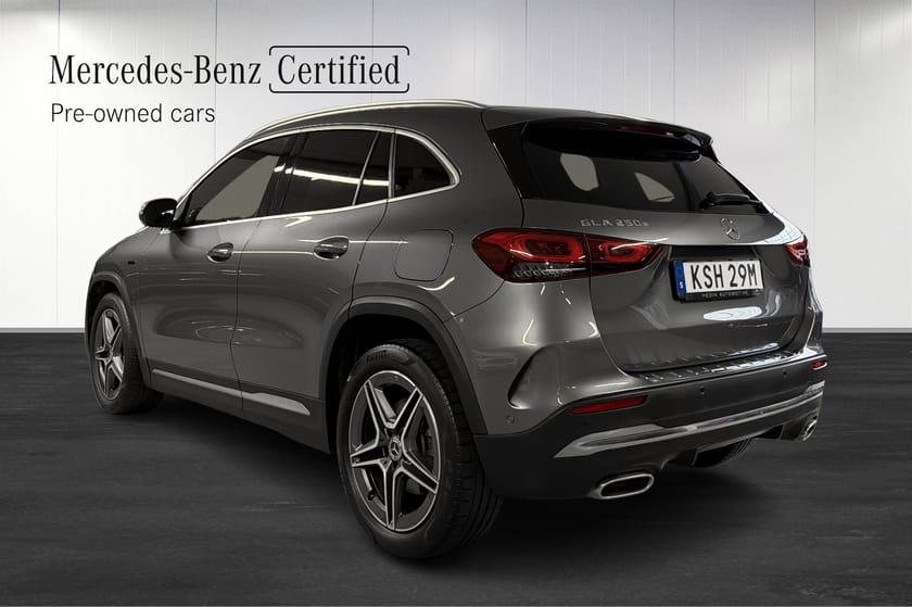 Bild 3 av Mercedes-Benz GLA 250 e AMG Premium Panorama Drag