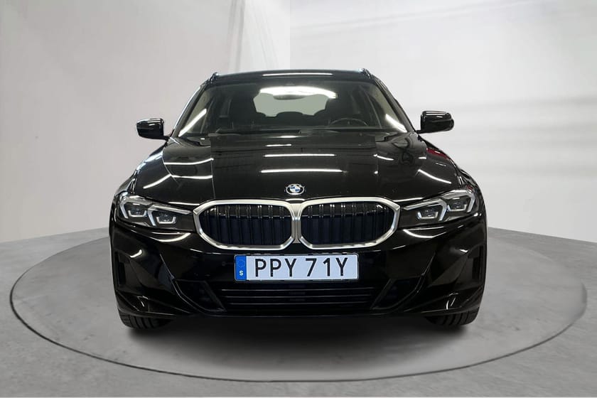 Bild 5 av BMW 330e xDrive Touring 330 LCI G21 (292hk) Connected edt