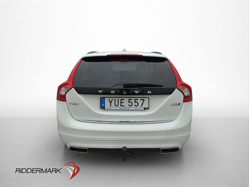 Bild 5 av Volvo V60 D5 AWD 231hk Momentum P-Värmare Dragkrok