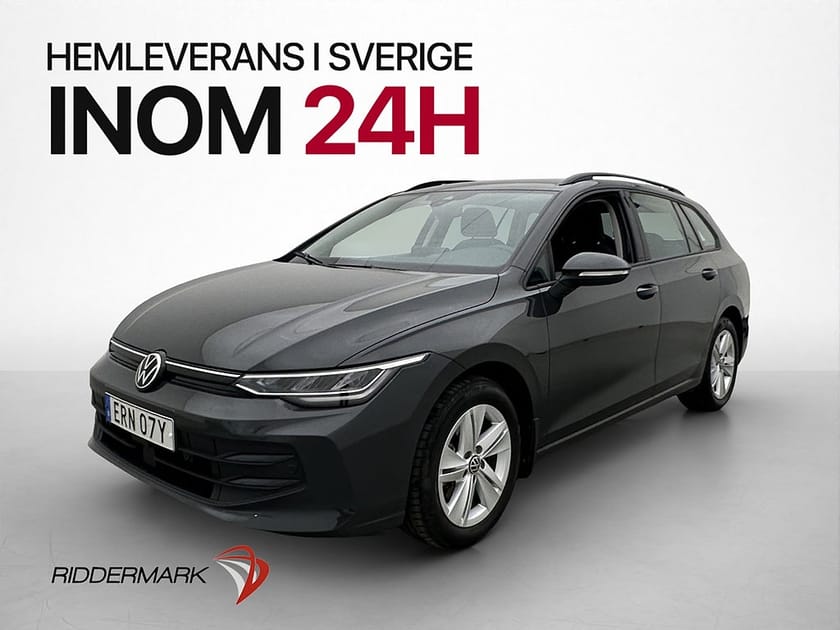 Bild 3 av Volkswagen Golf Sportscombi 1.5 eTSI Drag Cockpit Kamera
