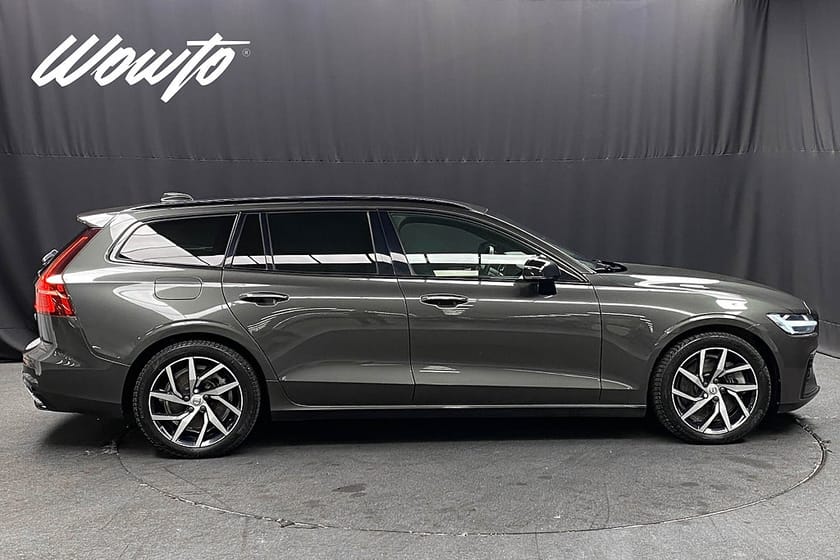 Bild 3 av Volvo V60 Recharge T6 AWD 341HK R-Design /B-Kamera /Moms