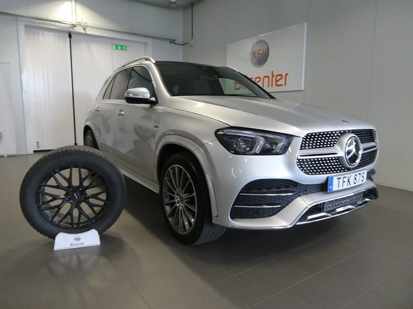 Bild 1 av Mercedes-Benz GLE 350 de 4MATIC 4M AMG Line Drag-Luft-Navi-Värmare-HUD-Pano-SoV