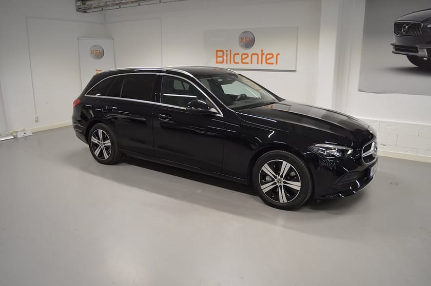 Bild 4 av Mercedes-Benz C 300 T e *Long Range* V-Däck ingår Focal-Drag-Kamera-Nav