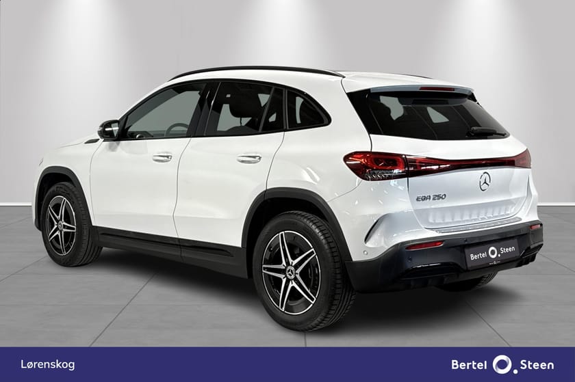 Bilde 3 av Mercedes-Benz EQA 250 AMG Line | Burmester® | 360° | Panorama